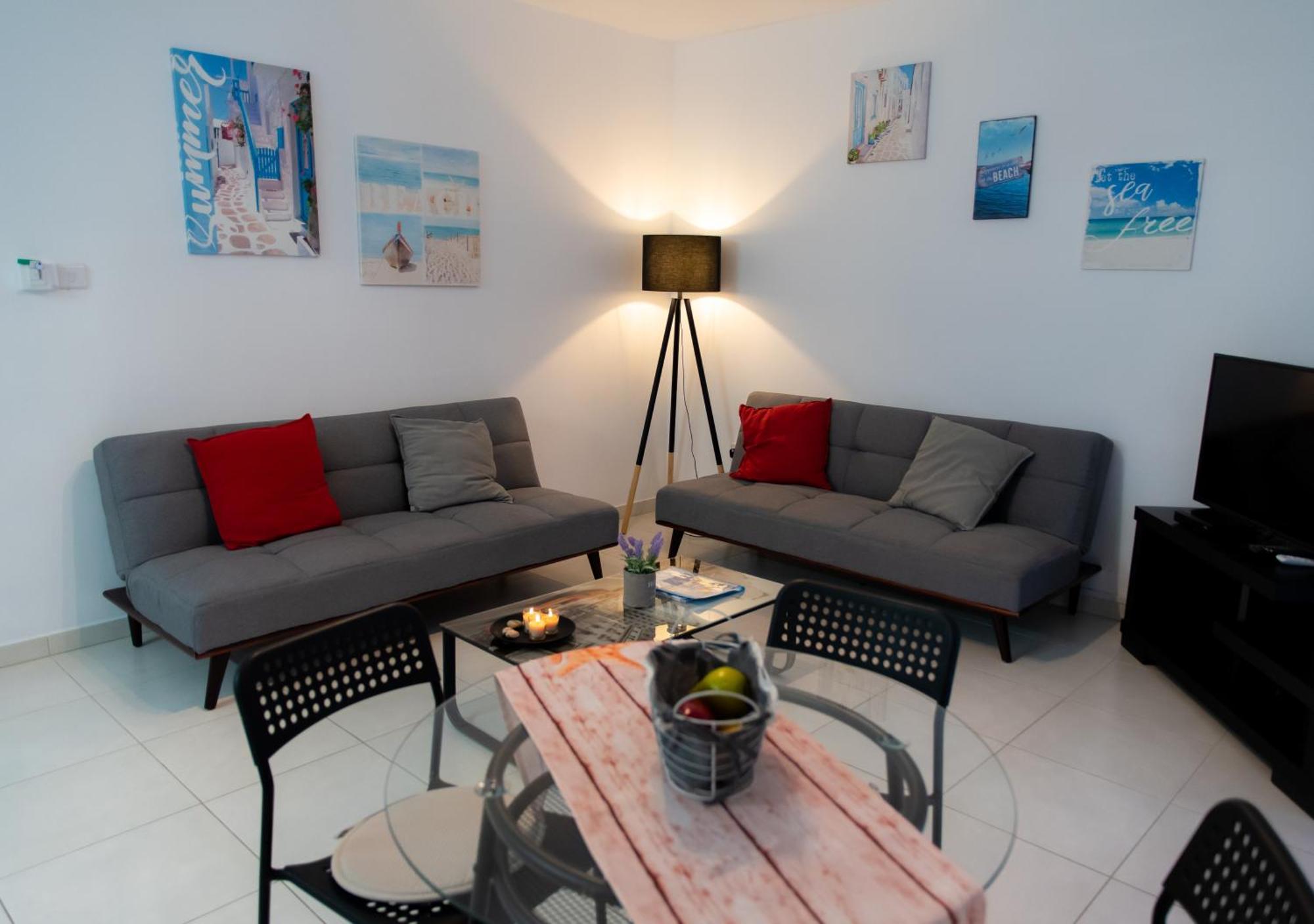 Kypkeys Apartments Voroklini Bilik gambar