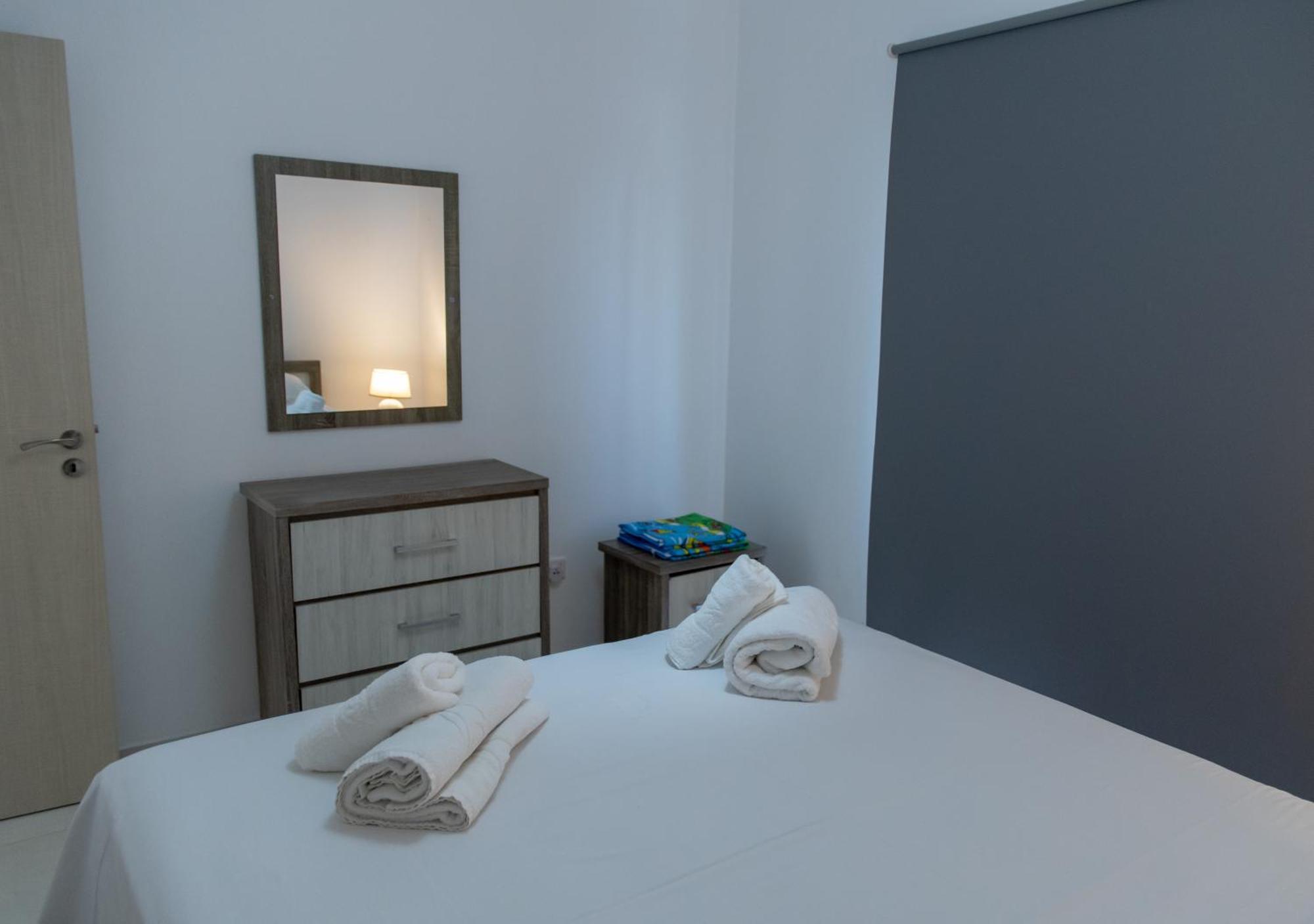 Kypkeys Apartments Voroklini Bilik gambar